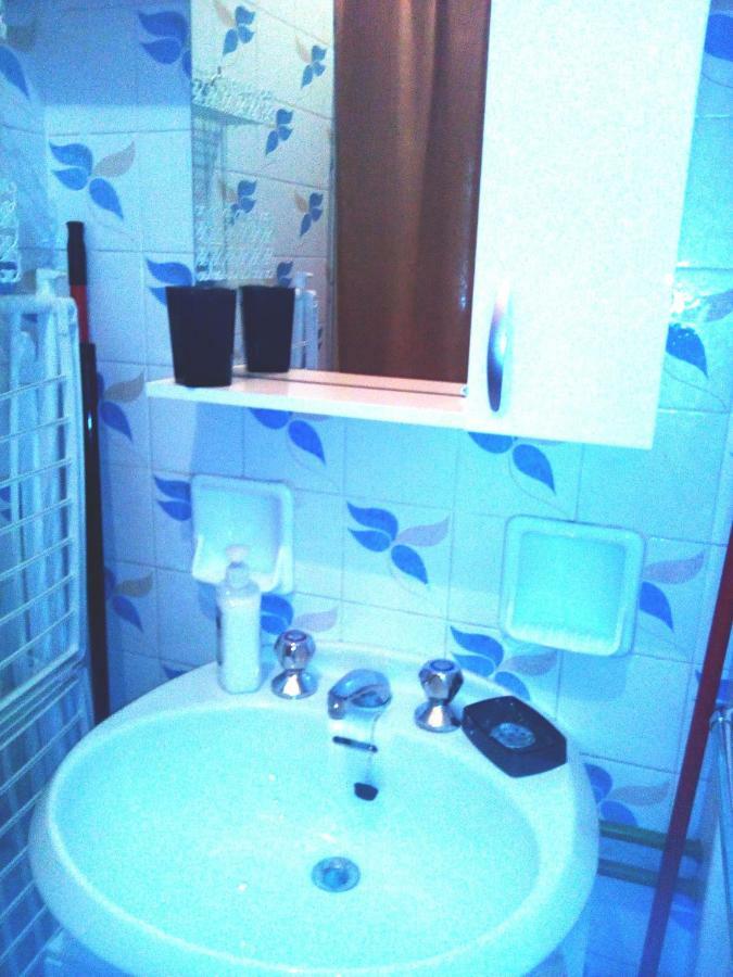شقة Bilocale A بيازا بريمبانا المظهر الخارجي الصورة